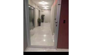 Departamento a estrenar con cochera, en el centro de Moron.
