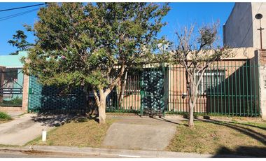 Casa en Americana 3 Ambientes  Venta- Ituzingo Norte