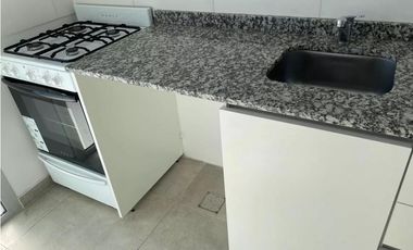 Departamento de 2 ambientes en Ituzaingo Sur con cochera y terraza privada.