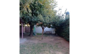Casa 4 Ambientes con Parque en  Venta Merlo Pontevedra