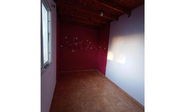 Casa 4 Ambientes con Parque en  Venta Merlo Pontevedra