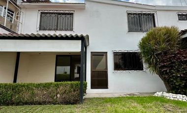 Casa con Jardín Prolongación Moderna