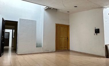 Casa con Jardín Prolongación Moderna