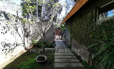 Espectacular y acogedora casa en exclusivo condominio de Los Almendros