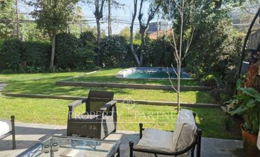 Espectacular y acogedora casa en exclusivo condominio de Los Almendros