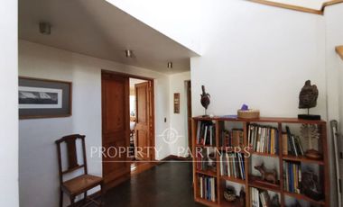 Espectacular y acogedora casa en exclusivo condominio de Los Almendros
