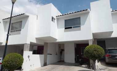 CASA EN VENTA RESIDENCIAL AMSTERDAM CORREGIDORA QUERETARO MÉXICO