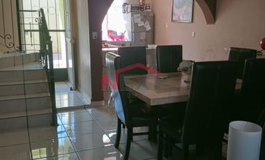 CASA EN VENTA AL  ORIENTE