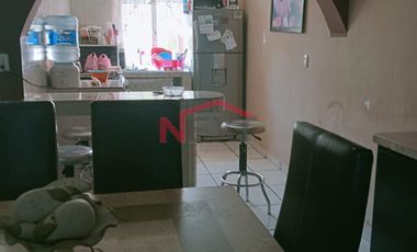 CASA EN VENTA AL  ORIENTE