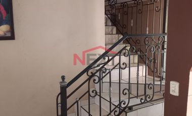 CASA EN VENTA AL  ORIENTE