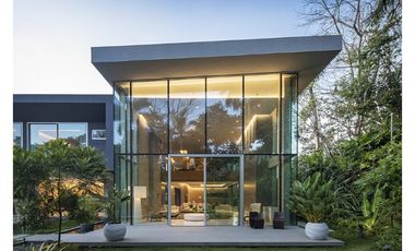 Una casa con el estilo mas moderno y lujoso que encontras en Panama!