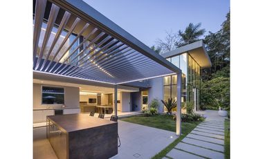 Una casa con el estilo mas moderno y lujoso que encontras en Panama!