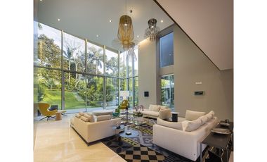 Una casa con el estilo mas moderno y lujoso que encontras en Panama!