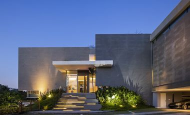 Una casa con el estilo mas moderno y lujoso que encontras en Panama!
