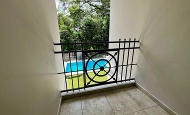 Vive en Grande: Venta de casa de Dos Niveles en Camino de Cruces