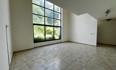 Vive en Grande: Venta de casa de Dos Niveles en Camino de Cruces