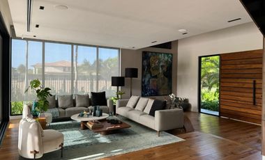 Tu Nuevo Refugio de Lujo en Santa Maria Golf and Country Club - Isla Estates