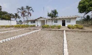 CAMPAMENTO PETROLERO EN VENTA UBICADO EN UNA ZONA RURAL - INDUSTRIAL