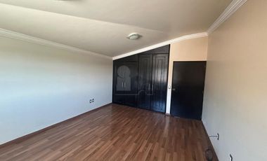 Casa sola en renta en La Concepción Jolalpan, Tepetlaoxtoc, México