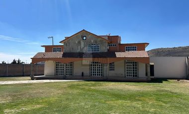 Casa sola en renta en La Concepción Jolalpan, Tepetlaoxtoc, México