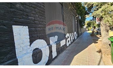 Venta DERECHO LLAVE Restaurant y Salón Eventos