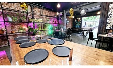 Venta DERECHO LLAVE Restaurant y Salón Eventos