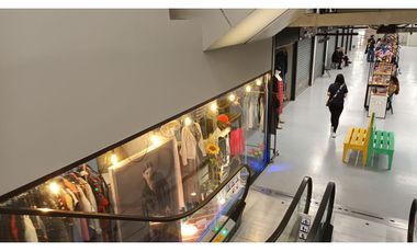 ARRIENDO Local Comercial 67,97 m2. , Providencia