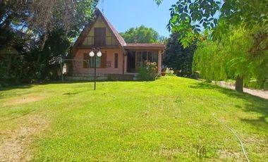 VENTA/PERMUTA: CASA 3 DORMITORIOS, 1 E/PB-  VILLA MARI MENUCO - NEUQUEN
