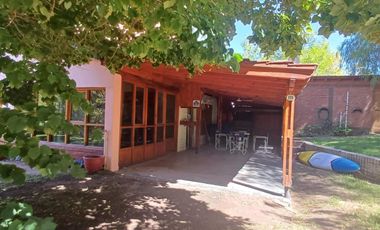 VENTA/PERMUTA: CASA 3 DORMITORIOS, 1 E/PB-  VILLA MARI MENUCO - NEUQUEN