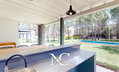 Casa en  venta en Costa Esmeralda Marítimo IV
