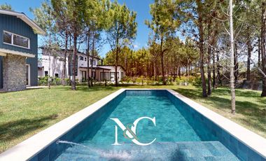 Casa en  venta en Costa Esmeralda Marítimo IV