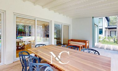 Casa en  venta en Costa Esmeralda Marítimo IV