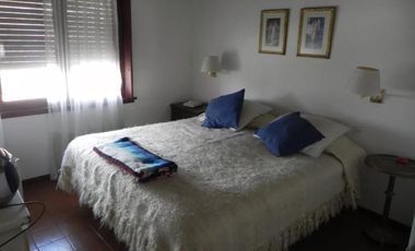 Casa en venta - 3 Dormitorios 3 Baños - 450Mts2 - Pinamar