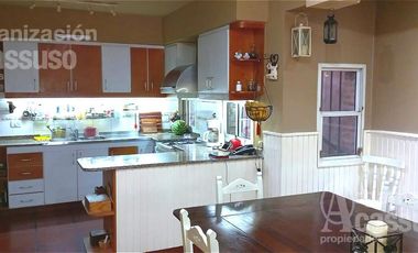 Casa Venta  - La Horqueta - Lomas de San Isidro