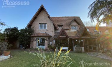 Casa Venta  - La Horqueta - Lomas de San Isidro