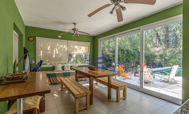 Casa en venta en Country Banco Provincia Francisco Álvarez Moreno