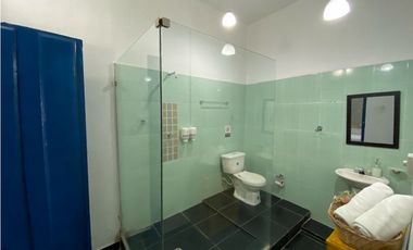 Espectacular casa para uso comercial