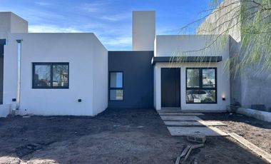 Casa en venta La Docta Boulevard Etapa II 2 dormitorios 2 baños con patio