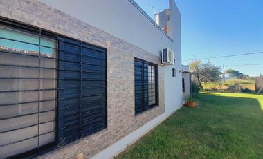 Casa en venta - Arroyo Leyes