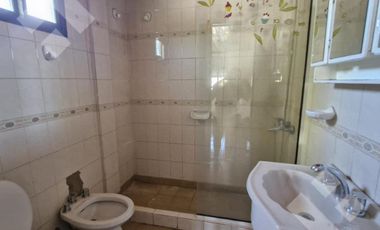 ALQUILER CASA 4 DORM. - B° VILLA MARÍA, NEUQUÉN CAPITAL