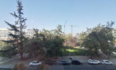 AV LAS CONDES/ LAS TRANQUERAS/ ARRIENDO OFICINA