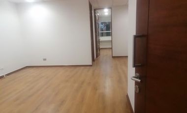 AV LAS CONDES/ LAS TRANQUERAS/ ARRIENDO OFICINA