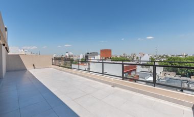 2 ambientes con terraza propia, toilette y vestidor