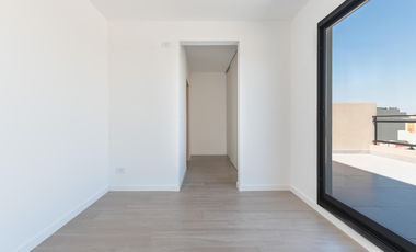 2 ambientes con terraza propia, toilette y vestidor