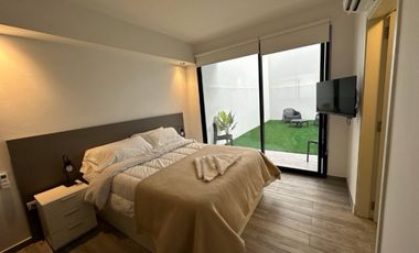 SAN TELMO. VENTA MONOAMBIENTE CON PATIO. AMOBLADO Y EQUIPADO