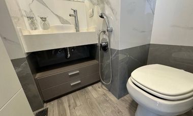 SAN TELMO. VENTA MONOAMBIENTE CON PATIO. AMOBLADO Y EQUIPADO