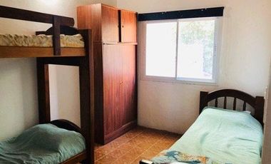 CASA EN MAR DE COBO CON DOS LOCALES