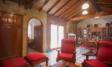 Casa - Burzaco