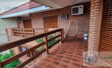 Se vende suntuosa casa - Villa Sarita Posadas