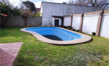 CASA EN VENTA - GRANADERO BAIGORRIA